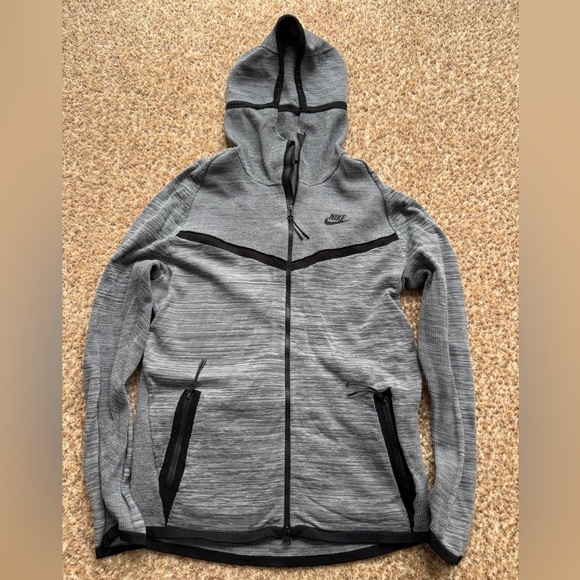 Nike Women’s Sportswear Full-Zip Tech Rare Hoodie small gray - Picture 1 of 5